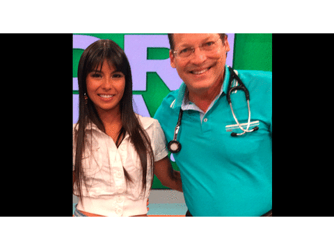 Es el doctor más famoso de la televisión peruana.