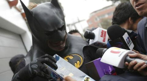 Juan Seminario, el Batman peruano ahora quiere asesorar a PPK