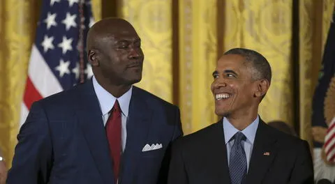 Obama premio a Jordan con Medalla de la Libertad y "Magic" no soportó y lloró.