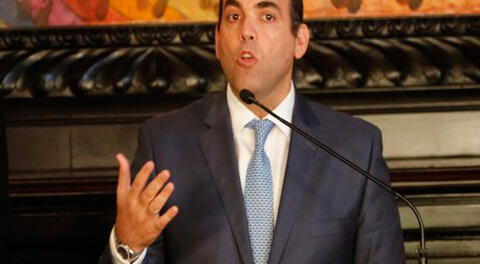 Premier aceptó renuncia de González