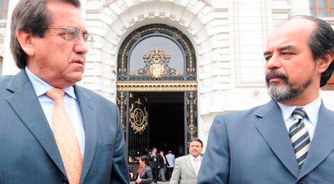 Congresistas Jorge Del Castillo y Mauricio Mulder se enfrentan por censura a Saavedra
