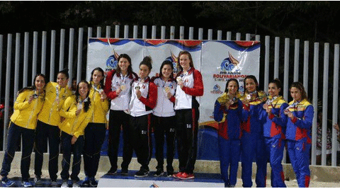 Juegos Bolivarianos: nadadora Andrea Hurtado ganó medalla de oro
