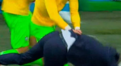 Tite quedó lesionado tras caída en celebración de gol de Brasil   