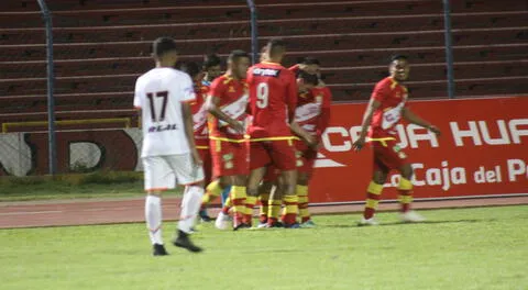 Huancayo alcanzó un empate 3-3 ante Ayacucho FC