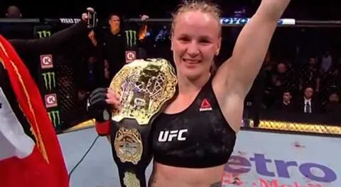 Valentina Shevchenko celebró así tras coronarse con el título peso mosca