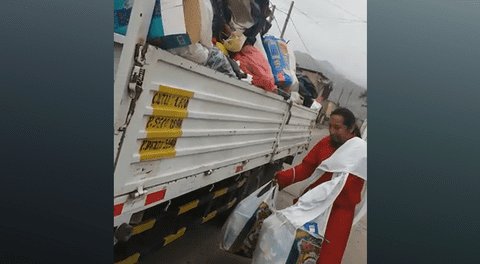 Con apoyo de su iglesia brindó servicio de recojo de basura en VMT