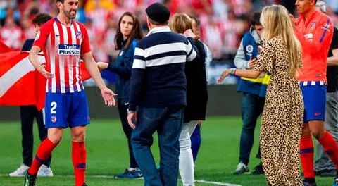 Godín celebró su despedida con su familia FOTO: EFE