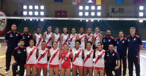 La selección peruana de vóley se prepara para los Juegos Panamericanos