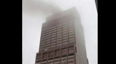 Helicóptero se estrella contra un edificio en Nueva York y deja un muerto [VIDEO]