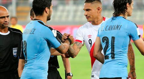 Paolo Guerrero y Edinson Cavani en partido aparte por mejor gol en la Copa América