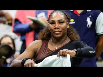 Serena Williams se quebró tras perder la final ante Halep de Wimbledon