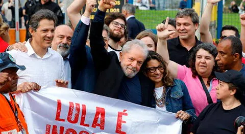Lula Da Silva recuperó su libertad y celebró junto a sus simpatizantes