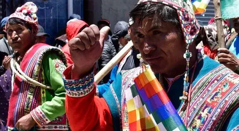 Nueve estudiantes y su tutor volverán hoy a Perú tras larga odisea