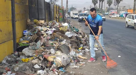 Limpian importante avenida de Comas