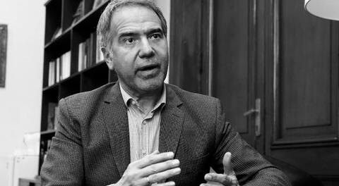 Francisco Petrozzi renuncia su cargo de ministro de Cultura