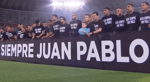 El fallecido futbolista Juan Pablo Vergara fue ovacionado en el Nacional