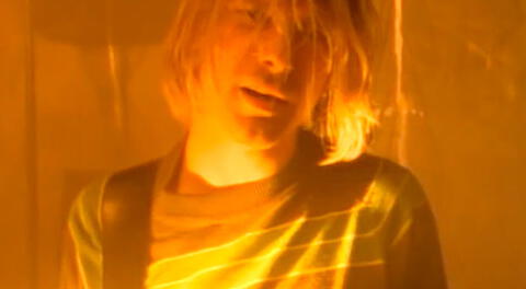 Kurt Cobain es el intérprete de 'Smells like teen spirit'