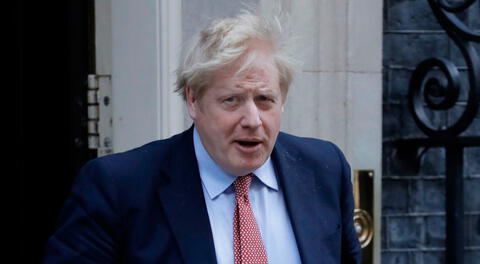 Johnson ordenó que el secretario de Estado para Relaciones Exteriores, Dominic Raab, lo sustituyera.