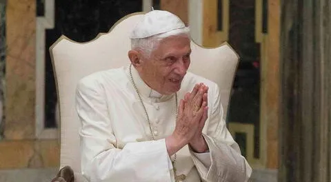 Benedicto XVI arremetió contra el matrimonio homosexual.