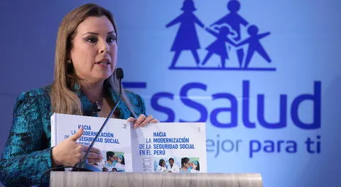 Fiorella Molinelli acusó al congresista Fernández Chacón de lanzar improperios en contra de ella.