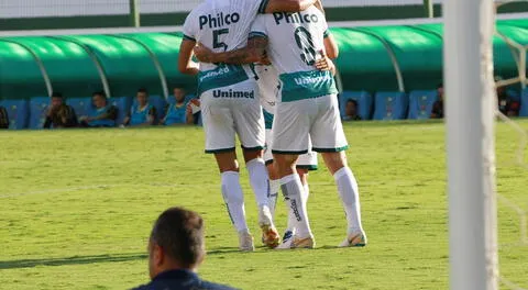 Kevin Quevedo y su espectacular pase gol en el Goias brasileño