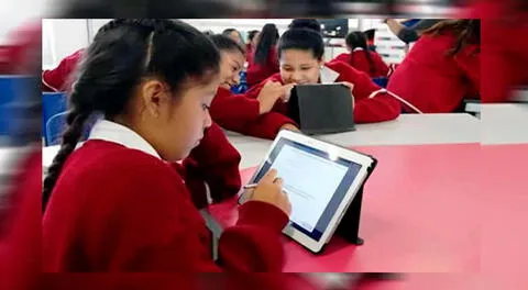 Minedu presentó las tablets que se entregarán a escolares en todo el país.
