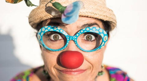 Wendy Ramos es halagada en programa de Univisión por su trabajo como clown