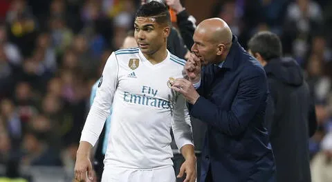 Zinedine Zidane con Casemiro que acaba de contraer Covid -19.