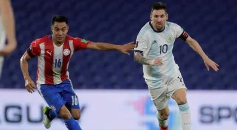 Lionel Messi anotó a Paraguay , pero su gol fue anulado.