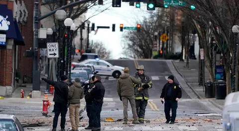 La explosión en Nashville, Tennessee, dejó tres heridos.