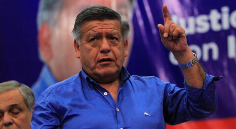 César Acuña espera que el ente electoral reivindique su candidatura.