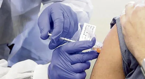 Primer lote de vacunas chinas llegan en enero.