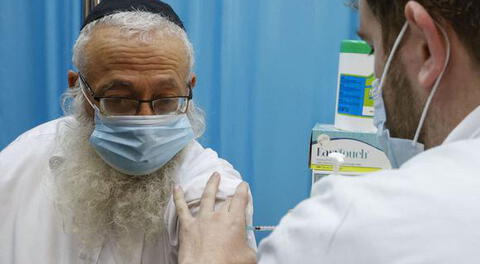 Israel se aseguró un buen suministro de vacunas de Pfizer después de llegar a un acuerdo de intercambio de datos con el fabricante estadounidense.