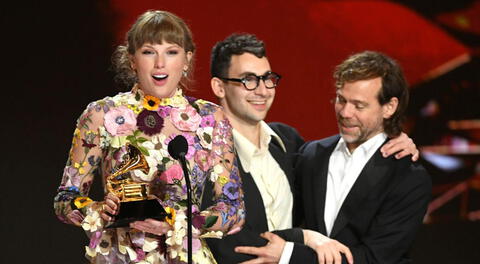 Taylor Swift gana Mejor álbum del año por “Folklore”