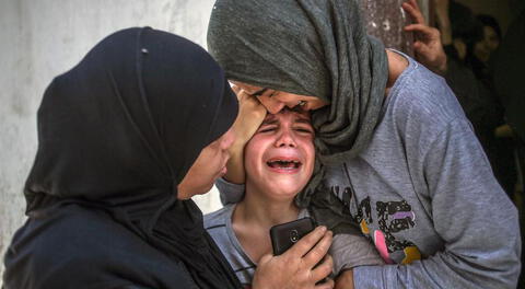 Al menos 174 palestinos han muerto, 47 de ellos niños, en los intensos bombardeos de Israel en Gaza desatados hace unos días y que parece no tener fin.