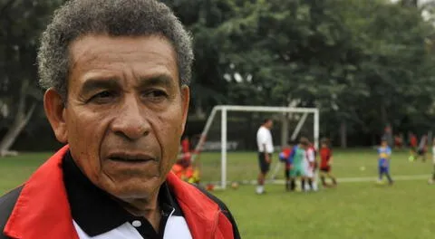 Héctor Chumpitaz da consejo a la selección Peruana