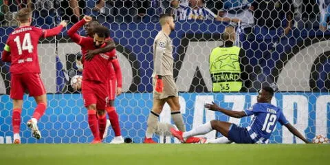 Liverpool goleó de visita 5-1 al Porto y el egipcio Mohamed  Salah anotó dos goles.
