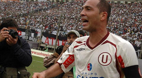 Candelo jugó tres temporadas en la 'U' y también actuó en Vallejo y Aurich.