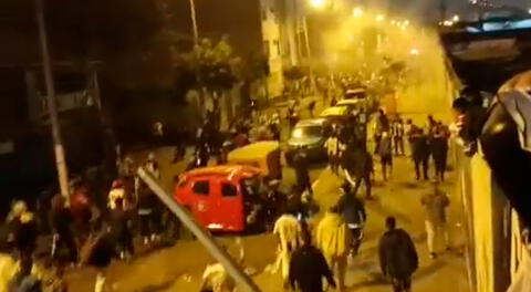Hinchas de Alianza Lima se pelean en Matute y siembran el terror en las calles [VIDEO]