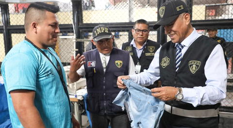 Presidente del INPE, Jorge Calderón Valencia visitó el penal de Lurigancho