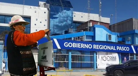 Pobladores de Cerro de Pasco molestos con candidatos a gobernador regional.