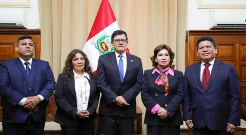 Presidenta del Poder Judicial Elvia Barrios se reunió con el presidente del Congreso