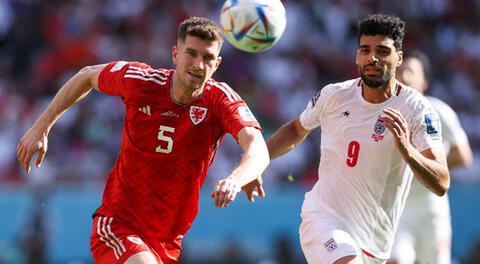 Ramin Rezaeian pone el 2-0 de Irán ante Gales al cierre del partido en el Mundial Qatar 2022