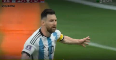Lionel Messi marcó el primer gol de penal para Argentina y pone en ventaja a la albiceleste