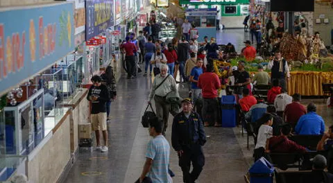 Terminal terrestre lucirán abarrotados de viajeros por Semana Santa.