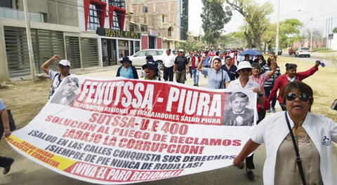 Trabajadores en huelga.