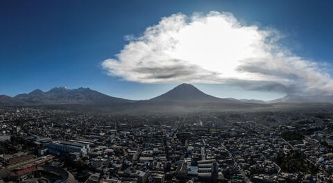 Las cenizas llegaron hasta la Ciudad Blanca