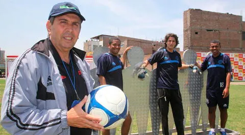 Roberto Drago Maturo es un exfutbolista y entrenador peruano.