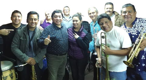 Carlos Uribe y orquesta presentan nuevo sencillo.