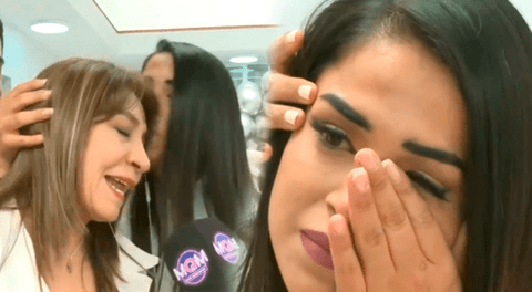 Onelia Molina lloró en la inauguración de su clínica dental.
